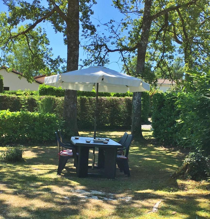 Vakantie Woning Le Chat Maison 175 Ecuras 외부 사진